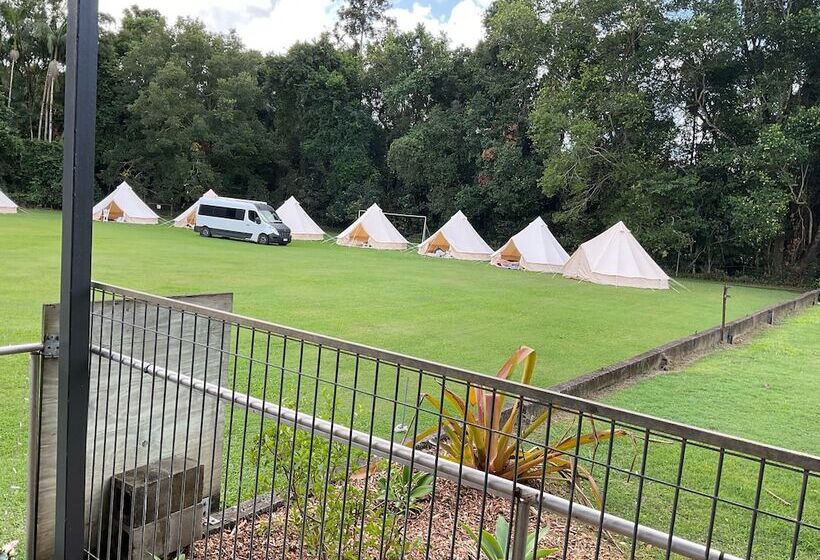 Sunshine Coast Retreat