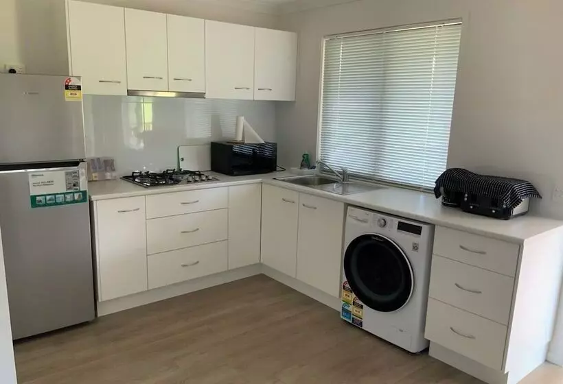 Sunshine Coast Retreat