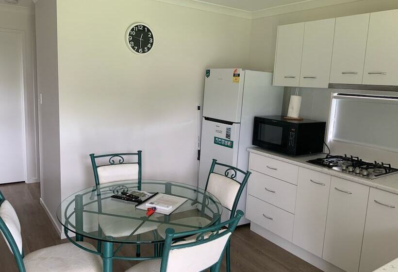 Sunshine Coast Retreat