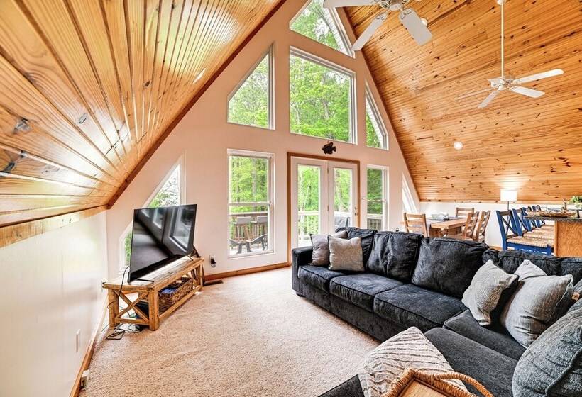 A Frame Cadiz Cabin On Lake Barkley W/ Boat Dock!