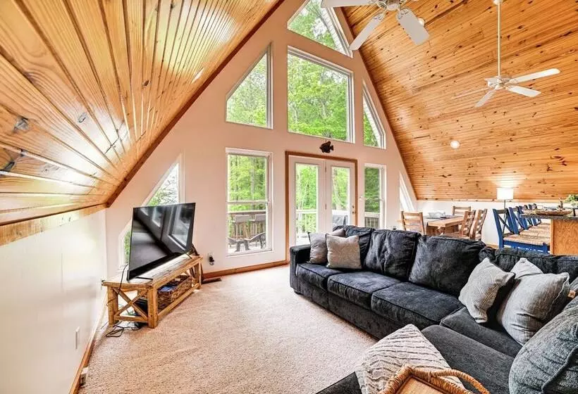 A Frame Cadiz Cabin On Lake Barkley W/ Boat Dock!