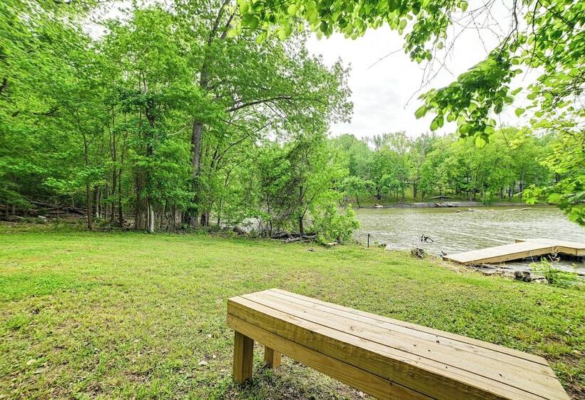 A Frame Cadiz Cabin On Lake Barkley W/ Boat Dock!