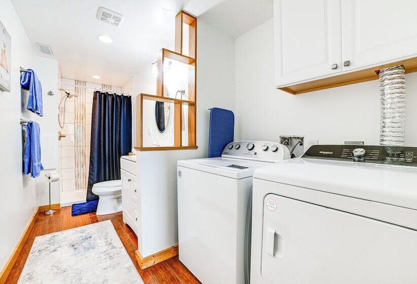 A Frame Cadiz Cabin On Lake Barkley W/ Boat Dock!