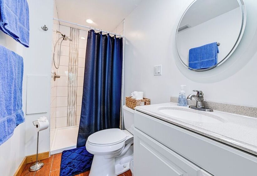 A Frame Cadiz Cabin On Lake Barkley W/ Boat Dock!