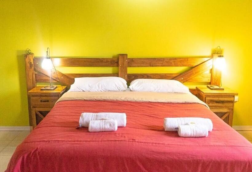 הוסטל Tranqueras Lodge