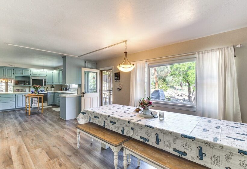 Beautiful Kernville Home W/ Game Room & Mtn Views!