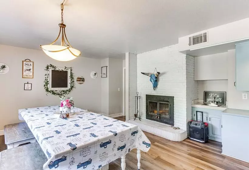 Beautiful Kernville Home W/ Game Room & Mtn Views!