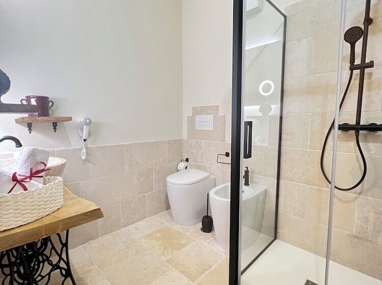 تختخواب و صبحانه La Dimora Degli Dei