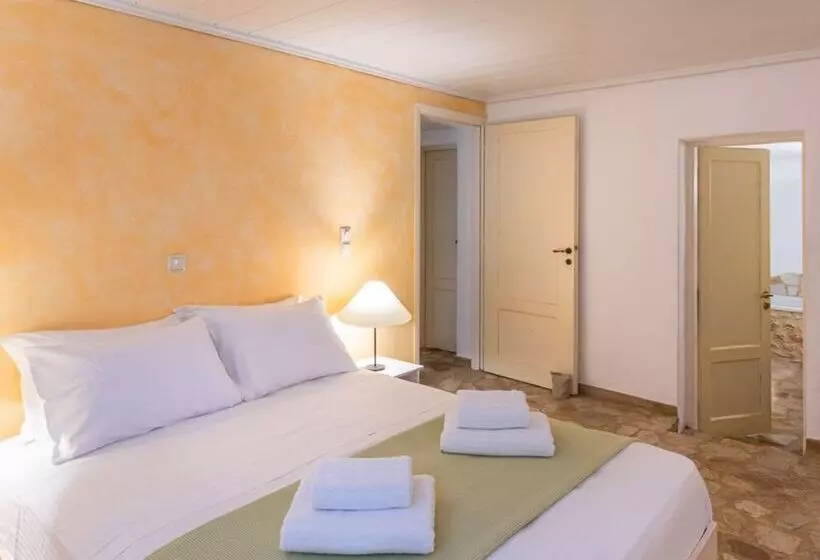 Blue Greens Villas In Krios, Paros Island