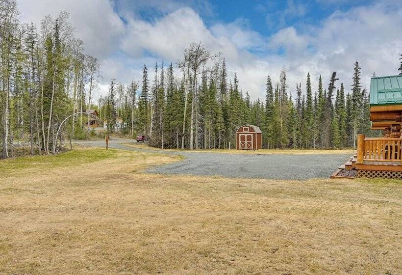 Charming Soldotna Cabin Near Kenai River Fishing!