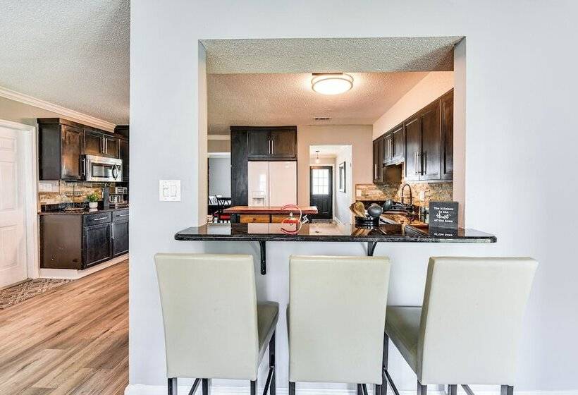 Fort Walton Beach Home W/ Grill: 4 Mi To Beach!