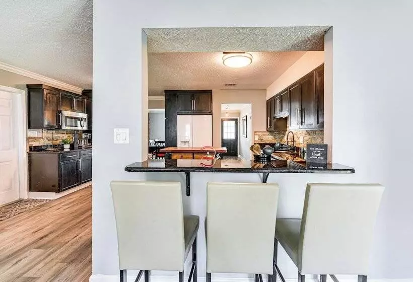 Fort Walton Beach Home W/ Grill: 4 Mi To Beach!