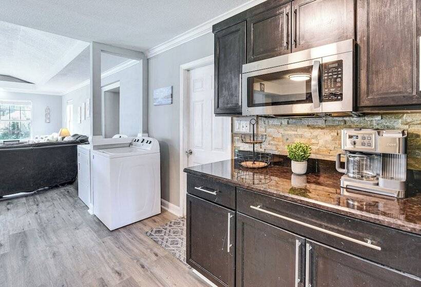 Fort Walton Beach Home W/ Grill: 4 Mi To Beach!