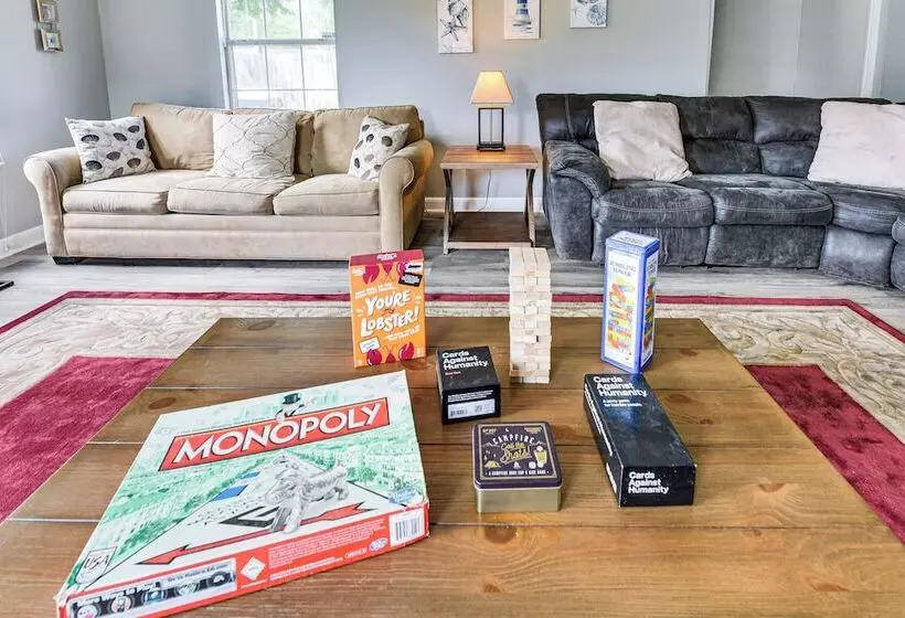 Fort Walton Beach Home W/ Grill: 4 Mi To Beach!