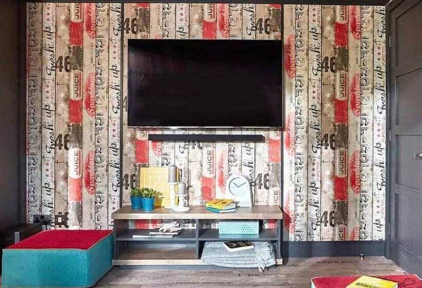 هتل Pet Friendly Lodge   Sleeps6   Long Stay Discount