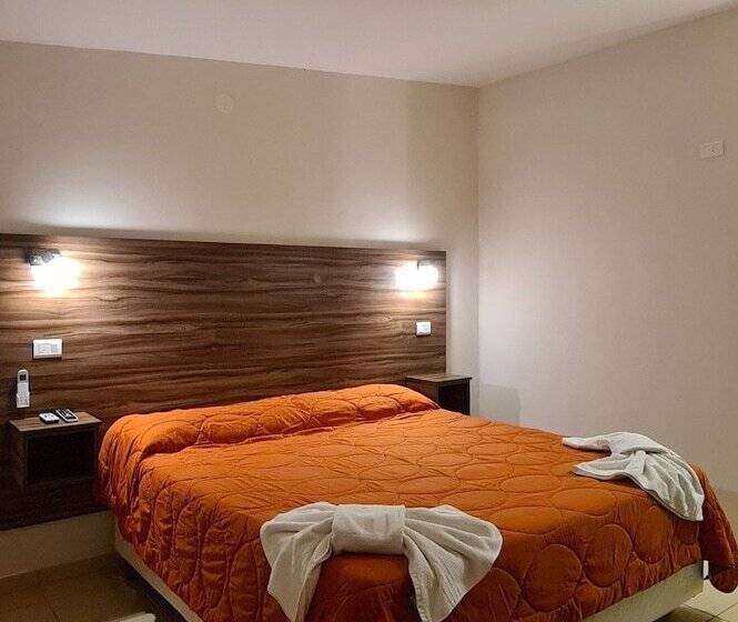 Отель Cable Carril