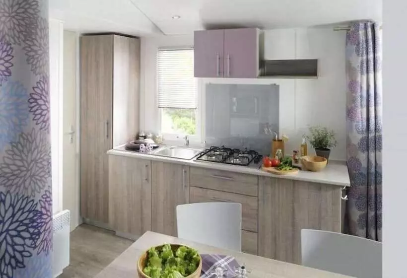 Hotelli Happy Camp Mobile Homes In Camping La Vecchia Torre