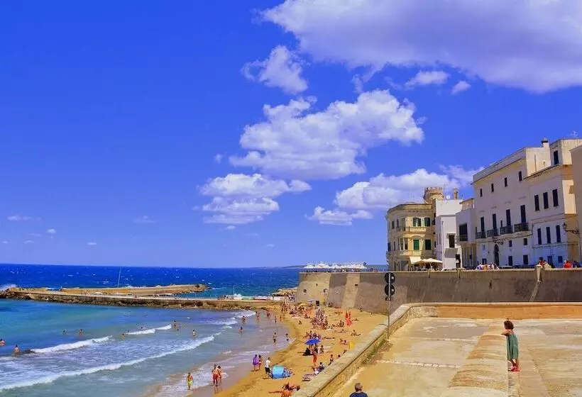 Hotelli Happy Camp Mobile Homes In Camping La Vecchia Torre