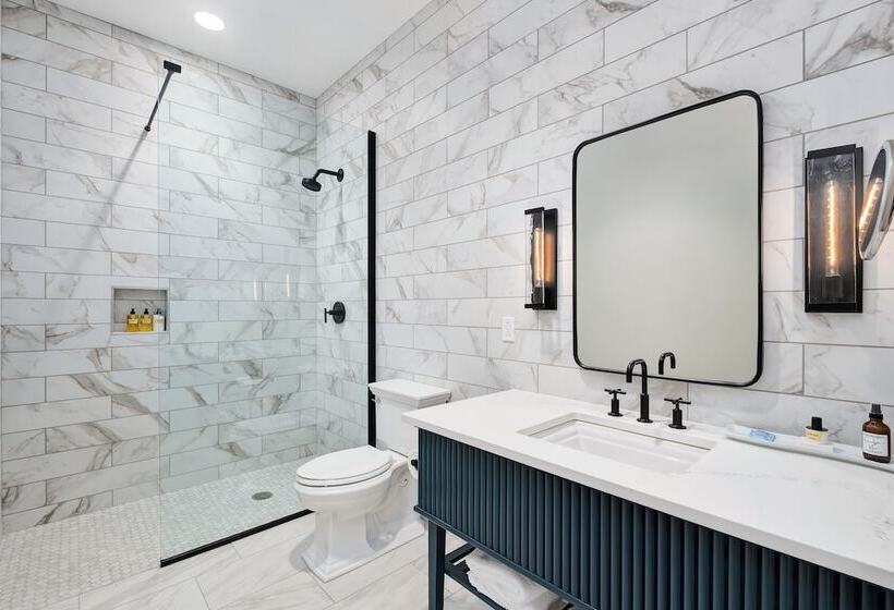 Hotel The Flying Fifty