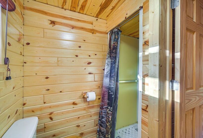 Lakefront Cabin W/ Dock, Fire Pits In Danbury!