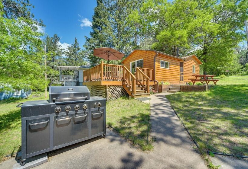 Lakefront Cabin W/ Dock, Fire Pits In Danbury!