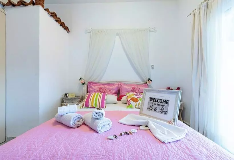 Lions Apartments