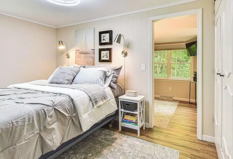 Mountain View Home In Great Valley W/ Large Yard!