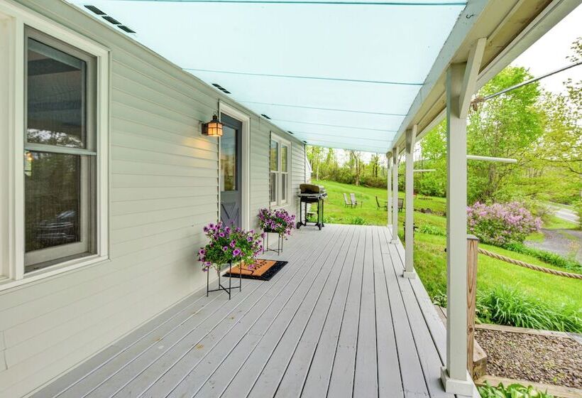 Mountain View Home In Great Valley W/ Large Yard!