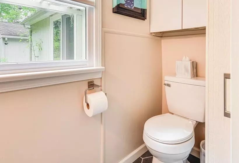 Mountain View Home In Great Valley W/ Large Yard!