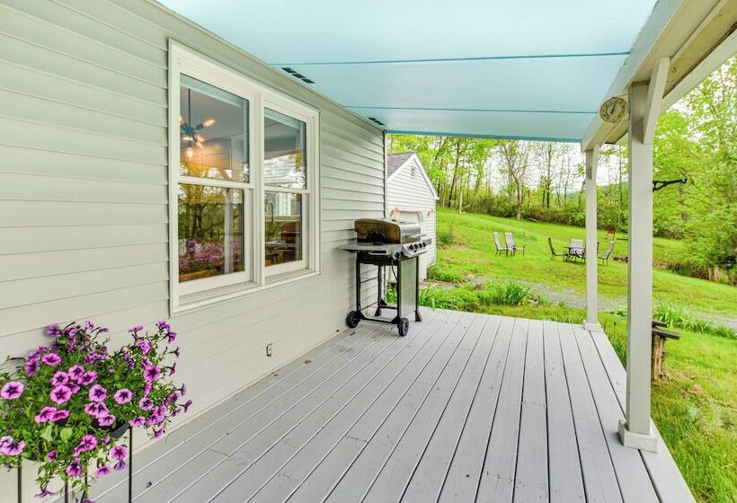 Mountain View Home In Great Valley W/ Large Yard!