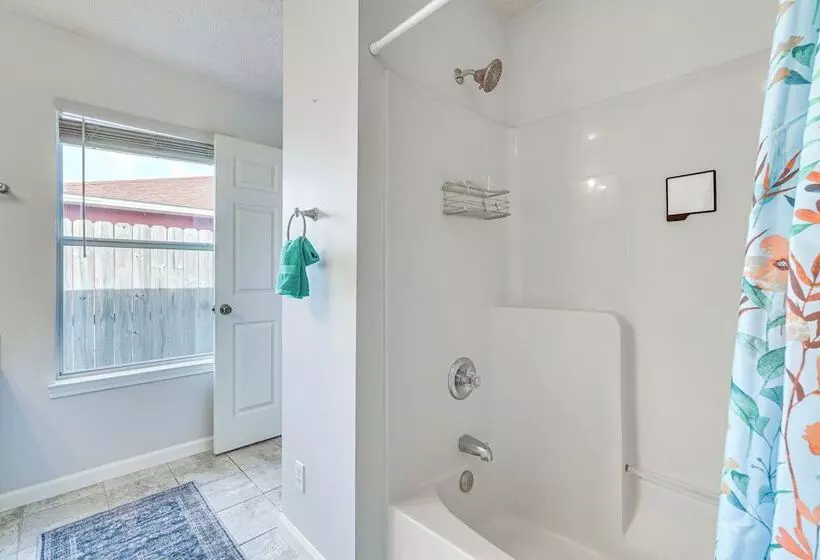 Peaceful Panama City Home W/ Fenced Backyard!