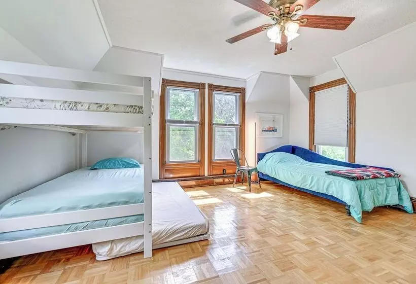 Family Home W/ Yard & Fire Pit In Middleburgh!