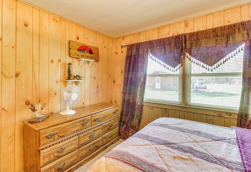 Private Lakefront Emily Home W/ Yard & Fire Pit!