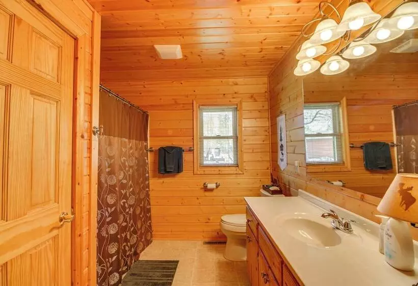 Private Lakefront Emily Home W/ Yard & Fire Pit!