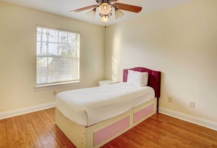 Quiet Panama City Home   4 Mi To Downtown!