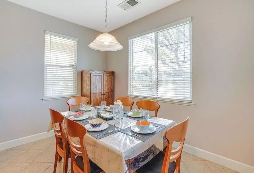 Spacious Bay Point Family Home W/ Private Yard!