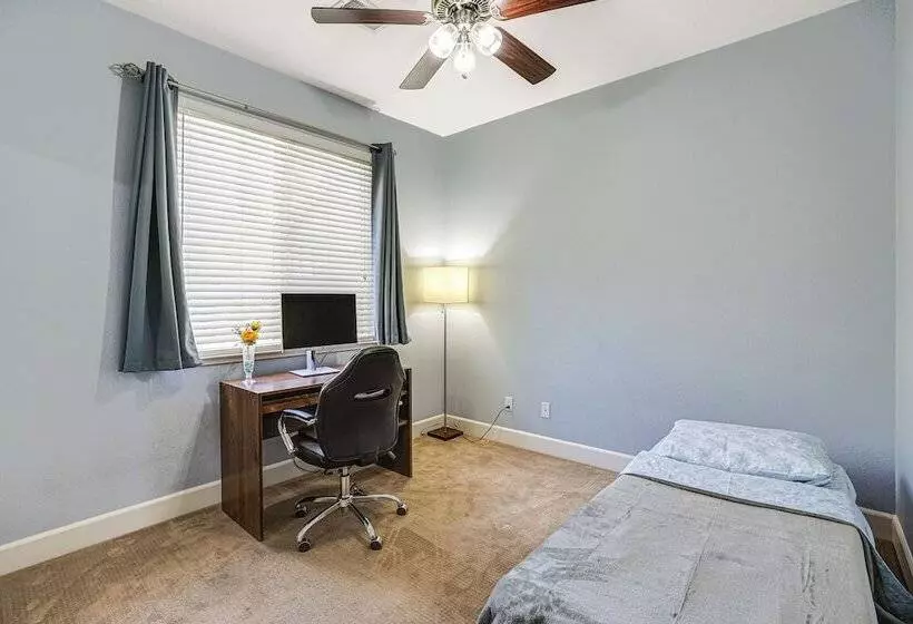 Spacious Bay Point Family Home W/ Private Yard!