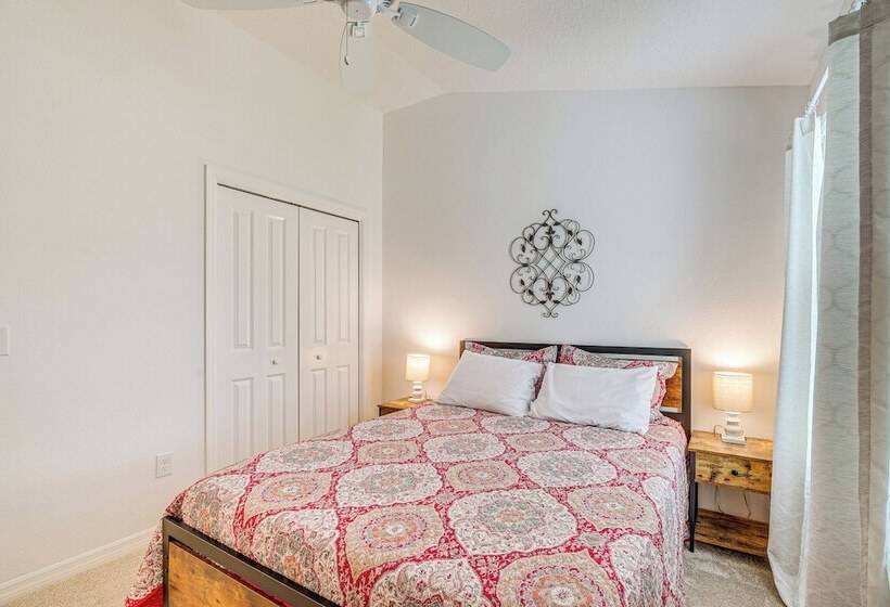 Furnished Lanai & Golf Cart: The Villages Home!