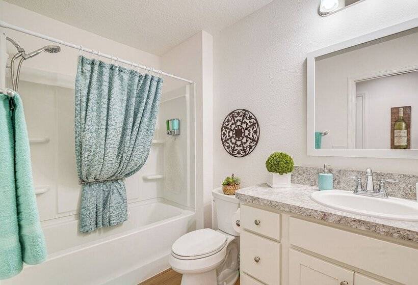 Furnished Lanai & Golf Cart: The Villages Home!