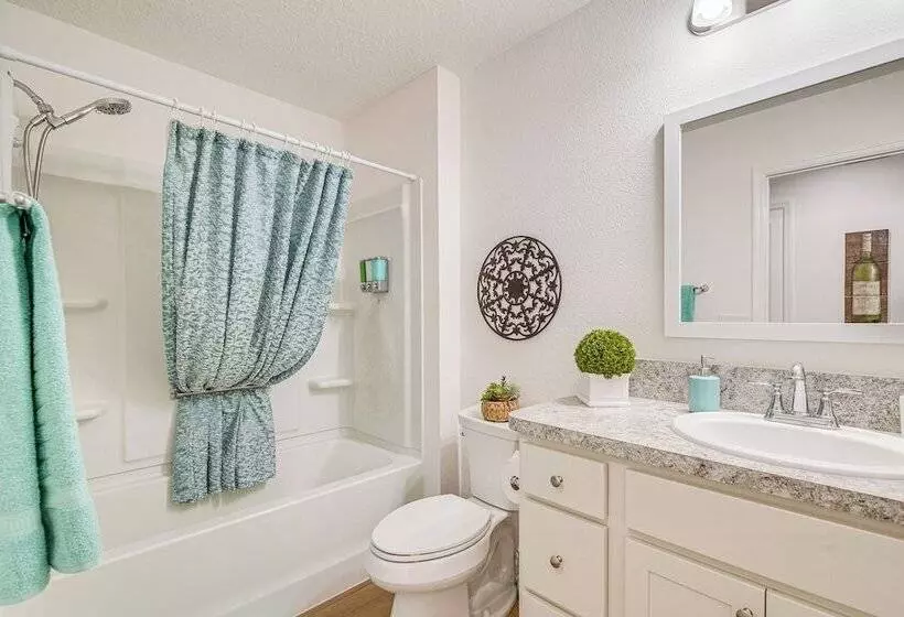 Furnished Lanai & Golf Cart: The Villages Home!