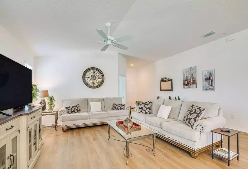 Furnished Lanai & Golf Cart: The Villages Home!