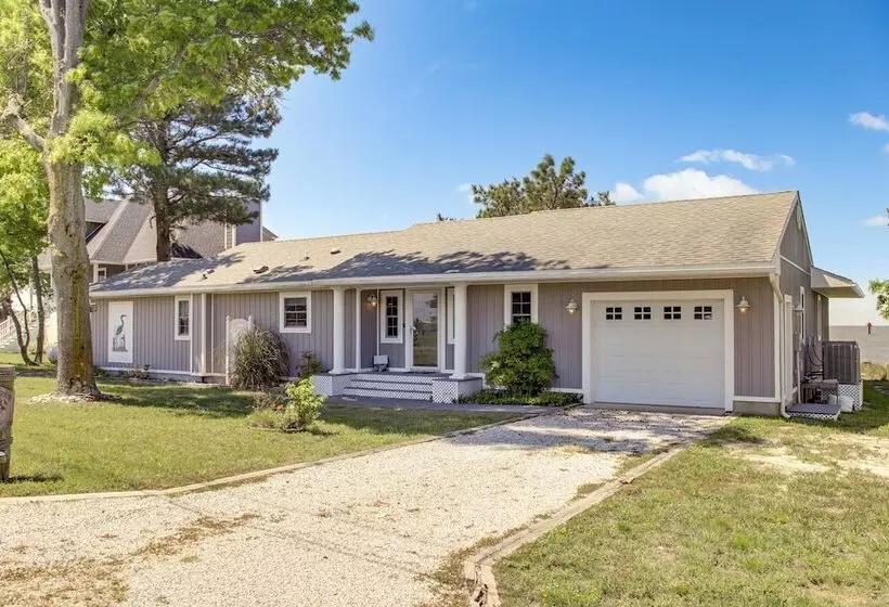 Waterfront Maryland Retreat W/ Dock & Bay View!