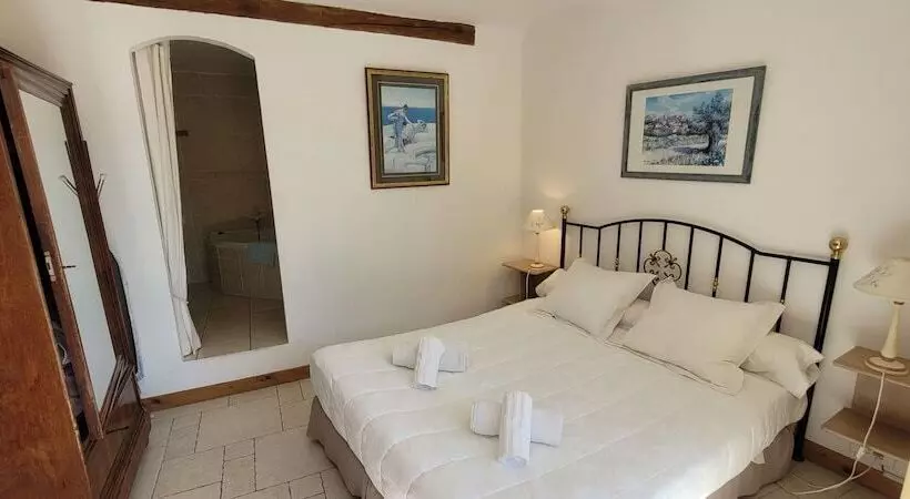 Apparthôtel De 45 M2 Baigné De Lumière