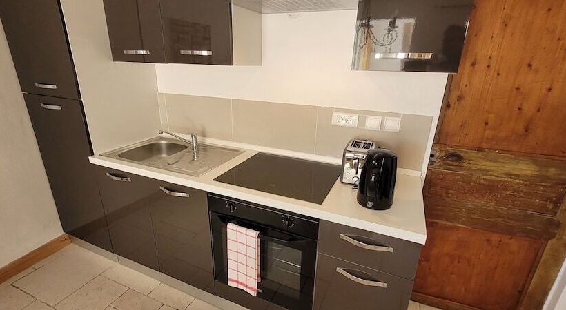 Apparthôtel De 45 M2 Baigné De Lumière