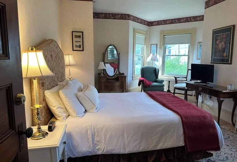 Aamiaismajoitus (B&B) Meredith Inn