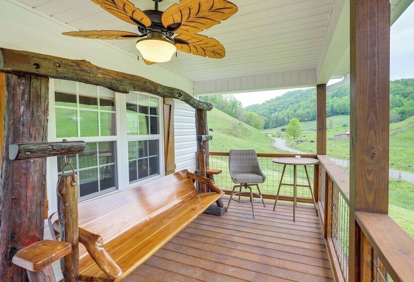 Hike & Relax: Blue Ridge Mountain Retreat!