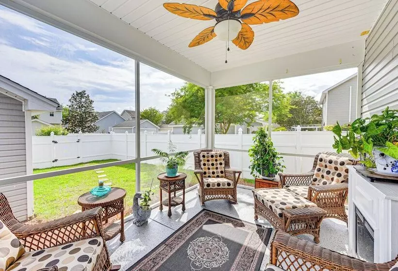 Charming Bluffton Home W/ Yard ~ 3 Mi To Beaches!