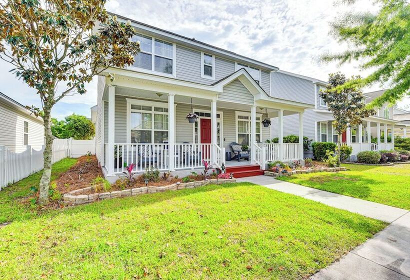 Charming Bluffton Home W/ Yard ~ 3 Mi To Beaches!