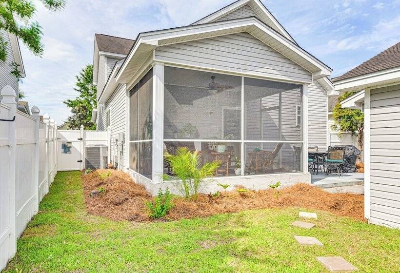 Charming Bluffton Home W/ Yard ~ 3 Mi To Beaches!