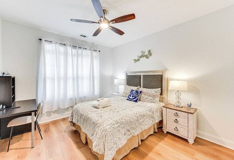 Charming Bluffton Home W/ Yard ~ 3 Mi To Beaches!